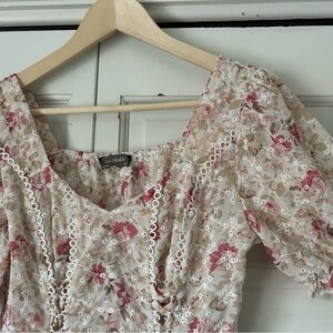 Lulumari Floral Blouse